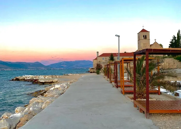 Bubble * 特罗吉尔